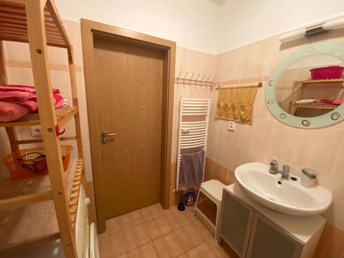 Apartman Tanas Atlantis Tabor Daire Dış mekan fotoğraf